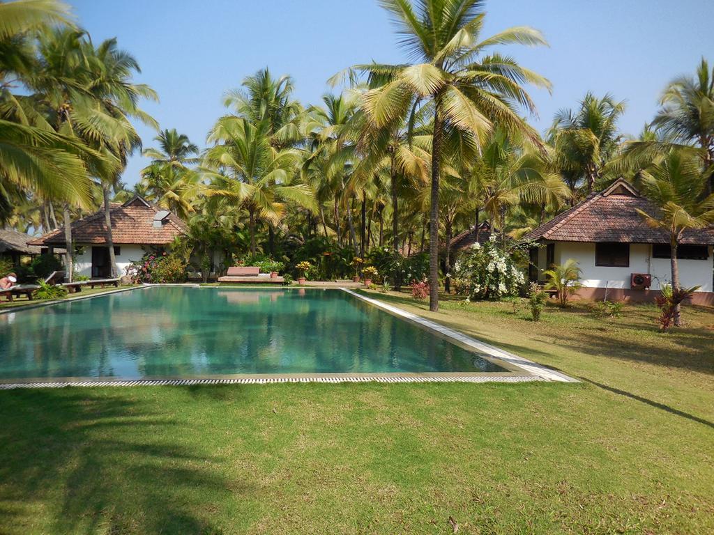 คานาน บีช รีสอร์ท Nileshwar ภายนอก รูปภาพ